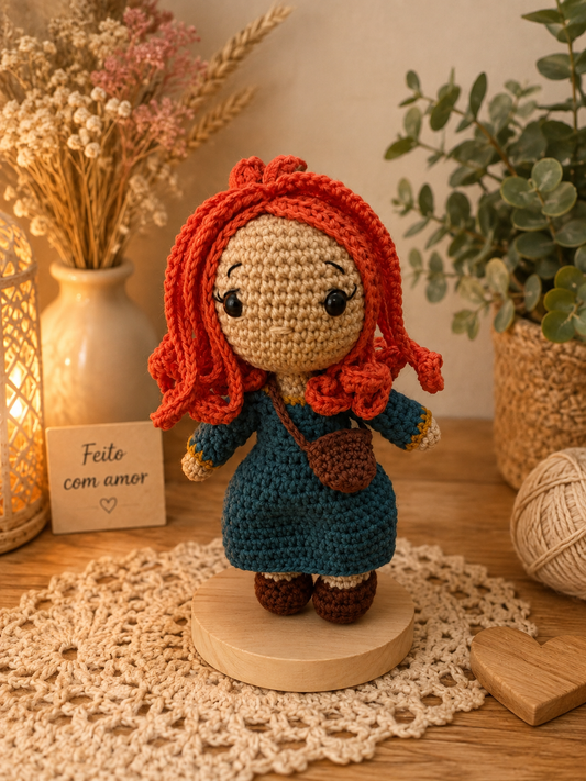 Boneca inspirada na Merida em Amigurumi